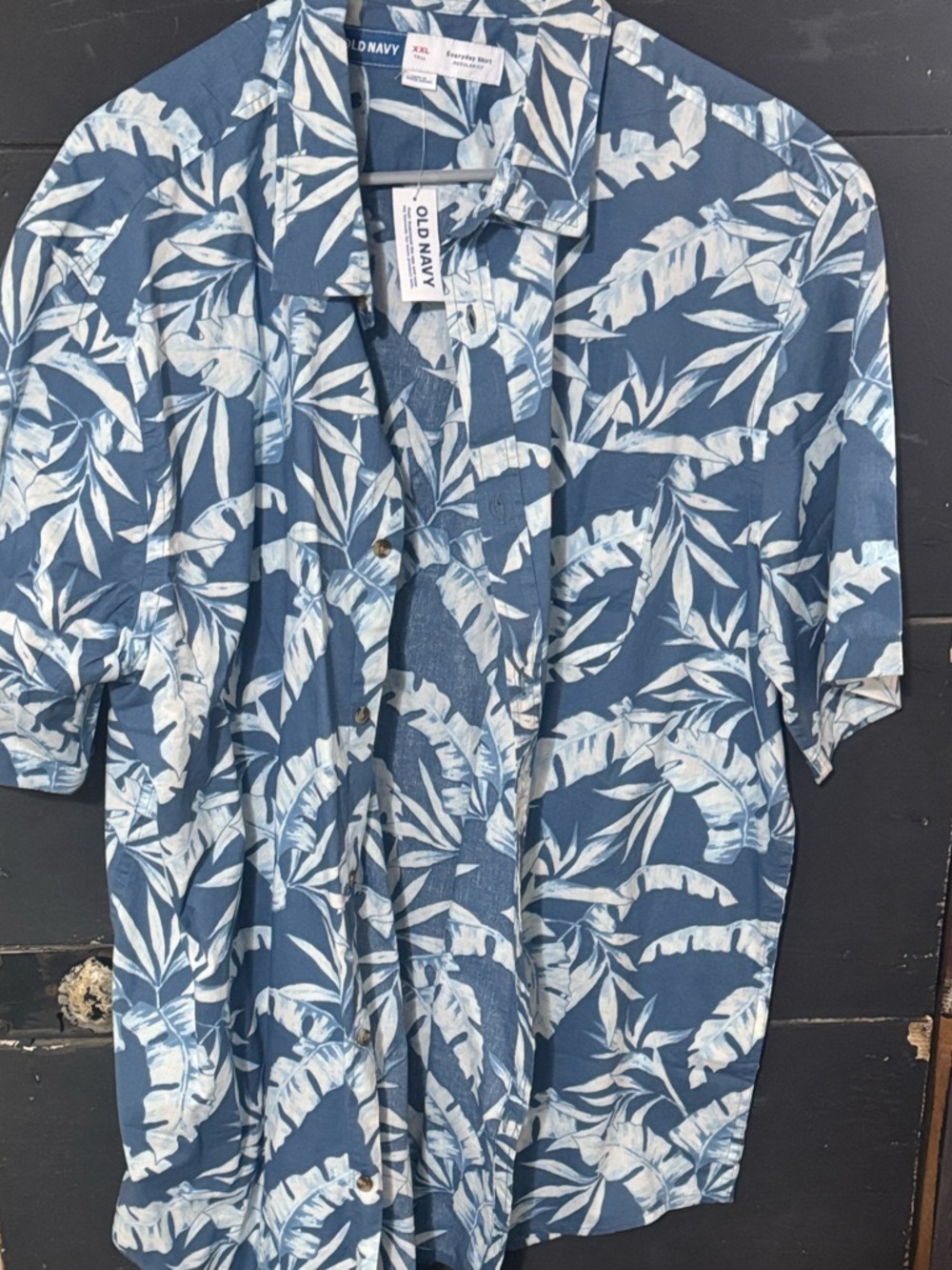 Old Navy Blue and White Tropical Print Short Sleeve Shirt